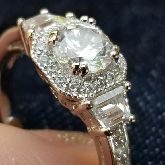 1ct  Engagement Ring Diamond Synthetic CZ - Picture 2 of 11